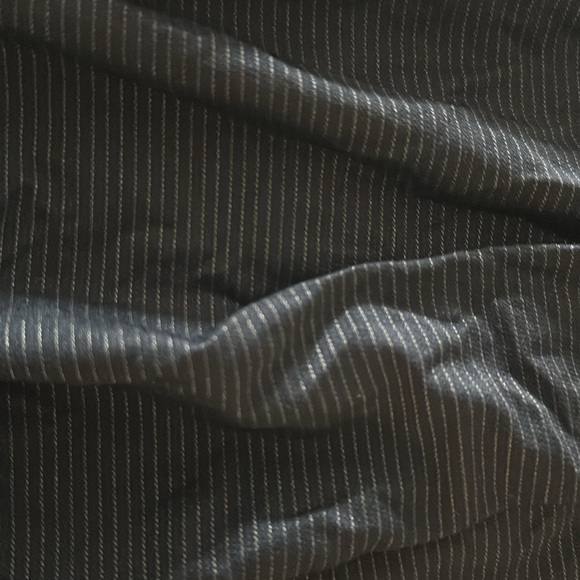 Lululemon tank with built-in bra - Picture 3 of 3